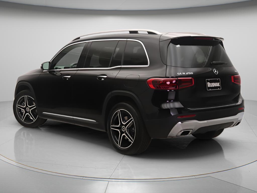 new 2026 Mercedes-Benz GLB 250 car, priced at $52,160