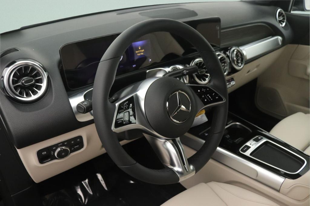 new 2026 Mercedes-Benz GLB 250 car, priced at $52,160