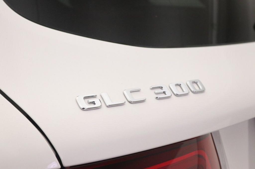 used 2022 Mercedes-Benz GLC 300 car, priced at $26,595