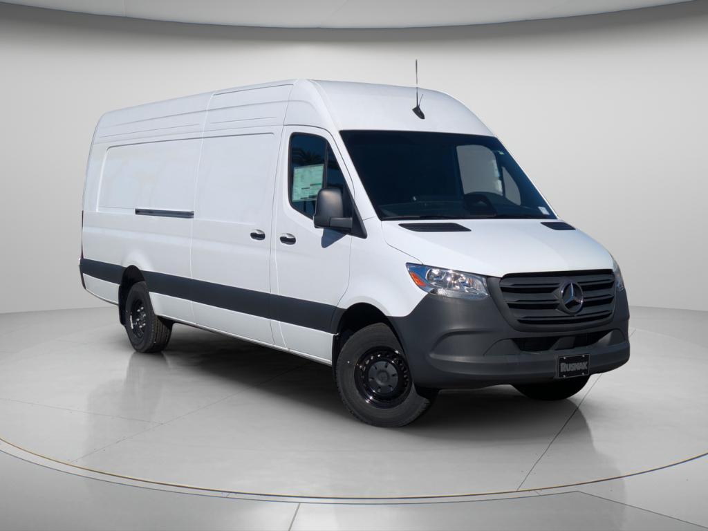 new 2025 Mercedes-Benz Sprinter 3500 car, priced at $67,362