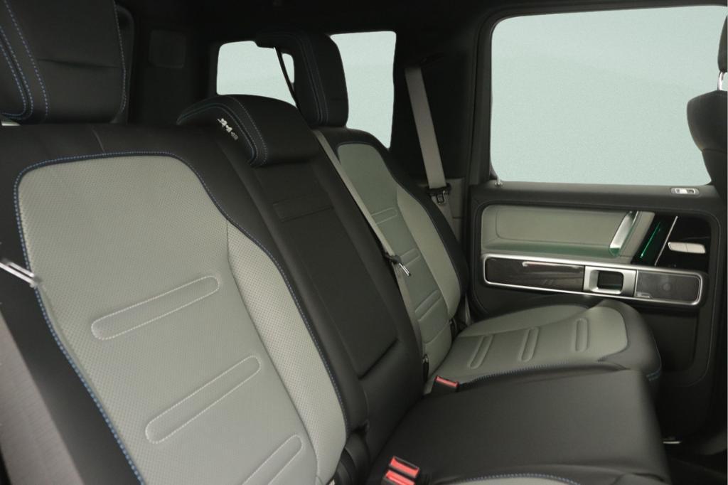 new 2025 Mercedes-Benz G-Class car, priced at $191,890