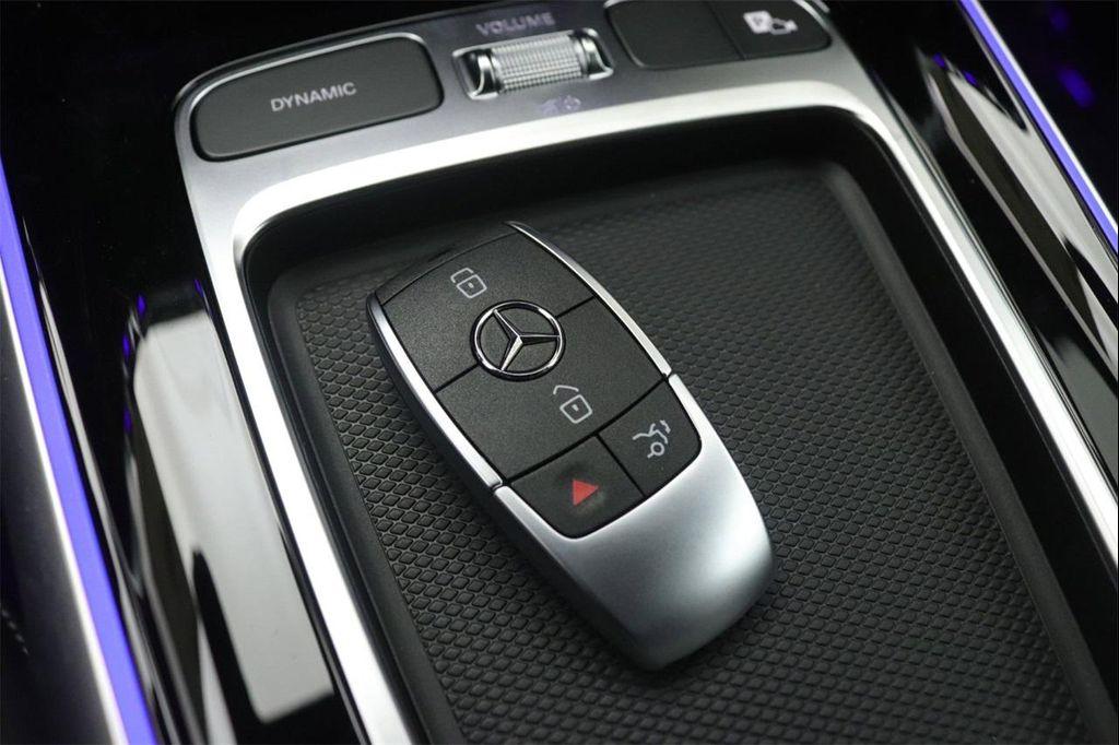 new 2025 Mercedes-Benz GLB 250 car, priced at $53,395