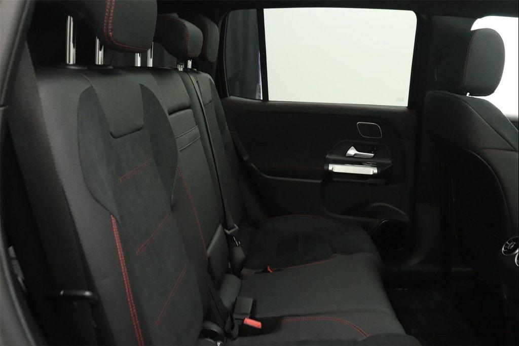 new 2025 Mercedes-Benz GLB 250 car, priced at $51,975