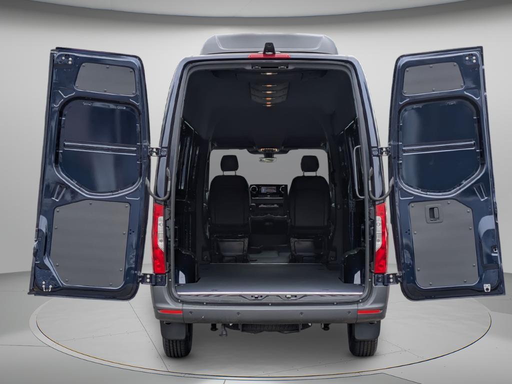 new 2026 Mercedes-Benz Sprinter 2500 car, priced at $75,927