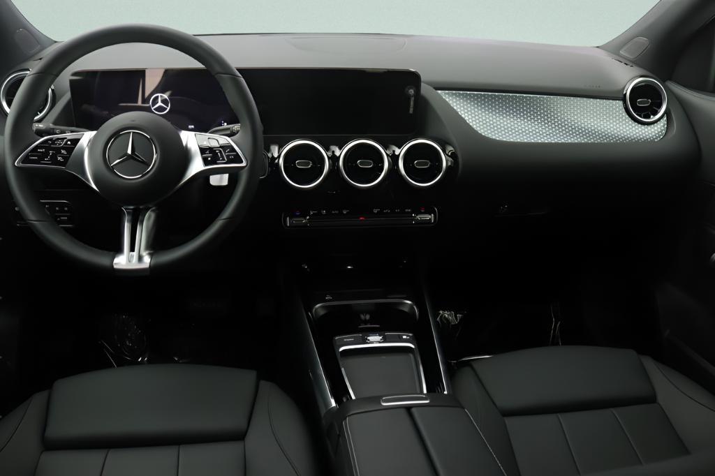 used 2026 Mercedes-Benz GLA 250 car, priced at $38,598