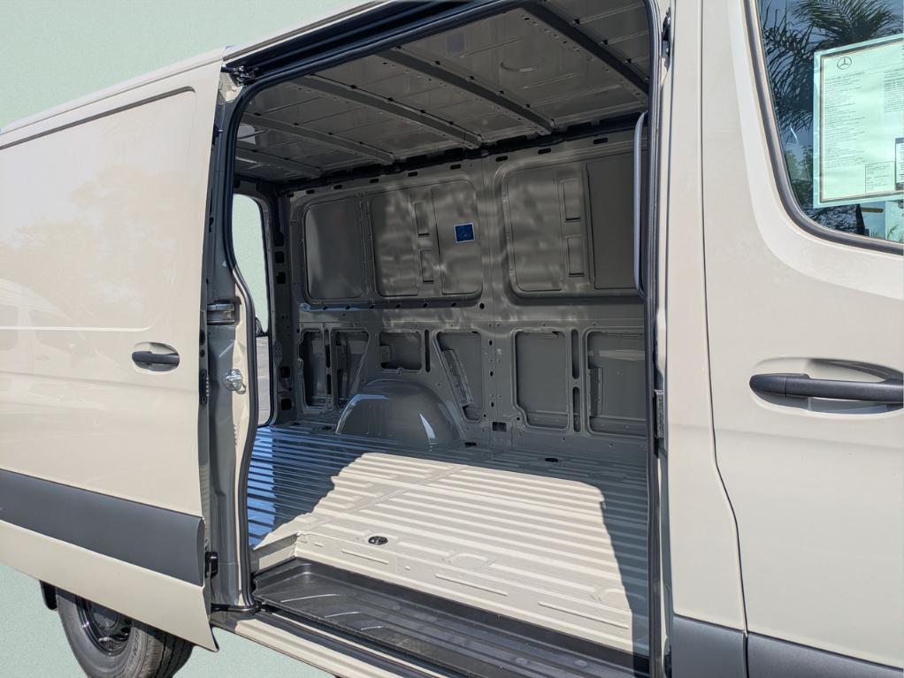 new 2026 Mercedes-Benz Sprinter 2500 car, priced at $59,601