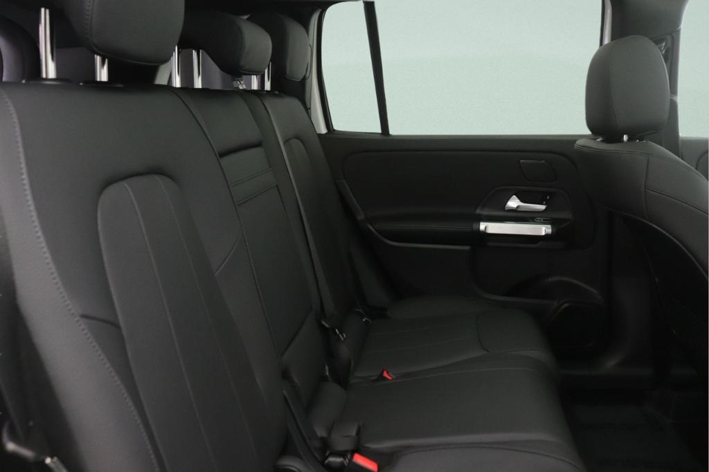 new 2026 Mercedes-Benz GLB 250 car, priced at $52,020