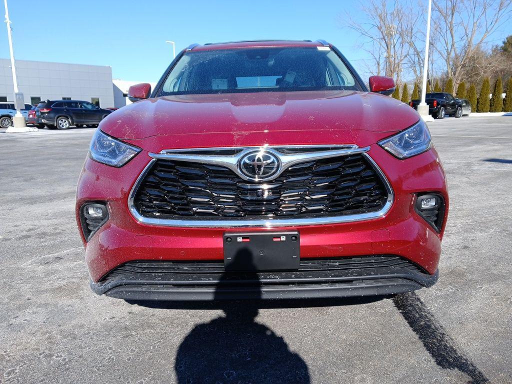 new 2026 Toyota Highlander Hybrid car, priced at $56,532