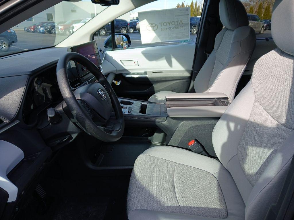 new 2026 Toyota Sienna car