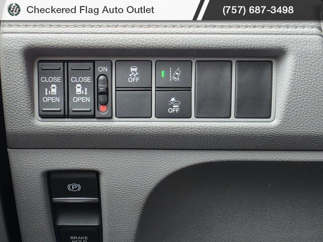 used 2018 Honda Odyssey car, priced at $17,290