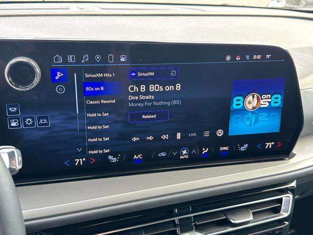 used 2025 Chevrolet Traverse car, priced at $37,699