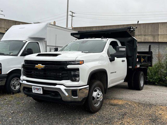 new 2025 Chevrolet Silverado 3500 car, priced at $59,568