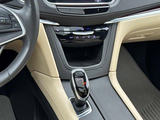 used 2017 Cadillac XT5 car, priced at $20,000