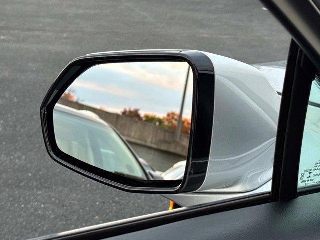 used 2022 Cadillac XT4 car, priced at $24,000