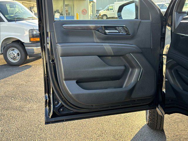 used 2025 Chevrolet Tahoe car, priced at $65,600