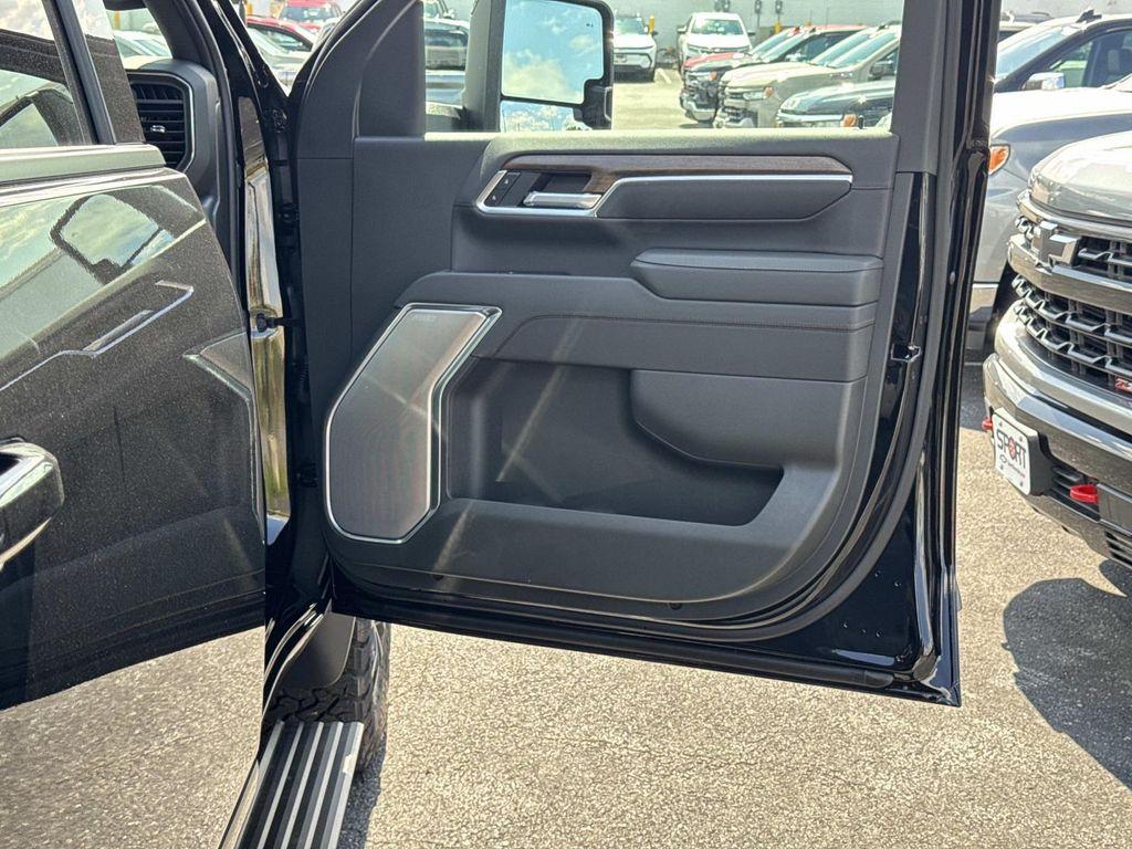 new 2026 Chevrolet Silverado 2500 car, priced at $84,974