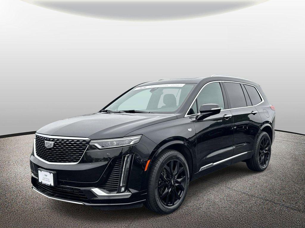 used 2024 Cadillac XT6 car, priced at $47,399