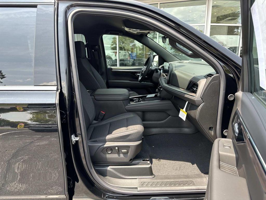new 2026 Chevrolet Suburban car, priced at $68,029