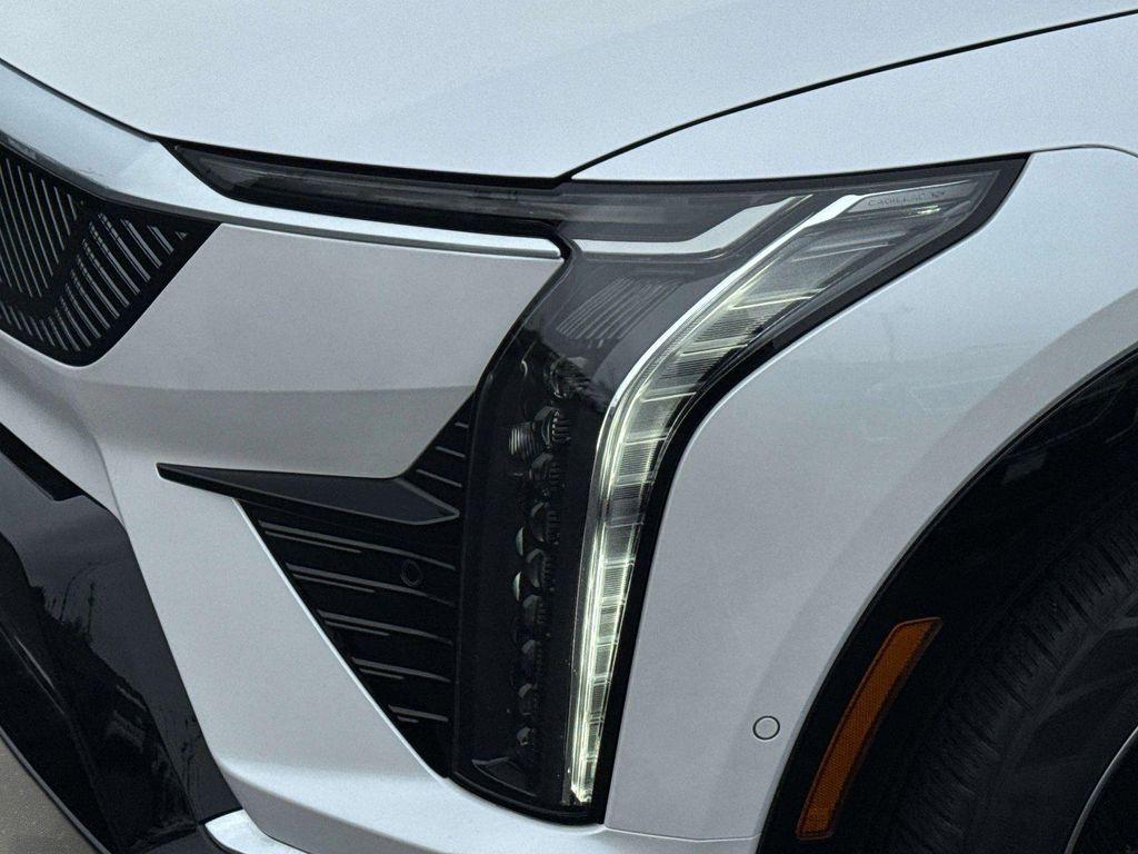 used 2025 Cadillac OPTIQ car, priced at $42,599