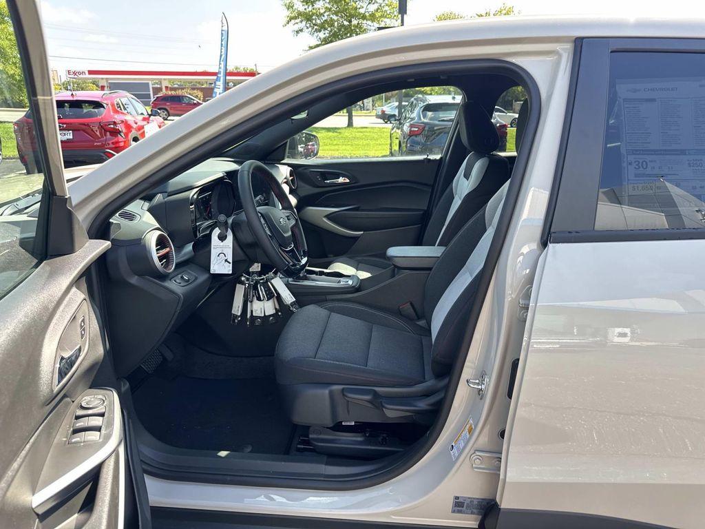 new 2026 Chevrolet Trax car, priced at $23,689