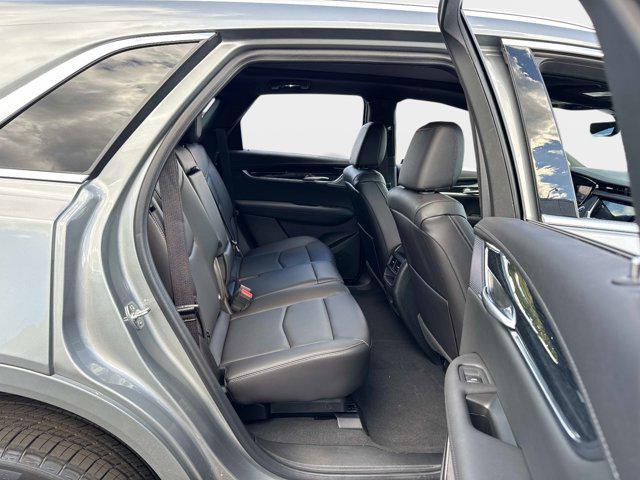 new 2025 Cadillac XT5 car, priced at $56,089