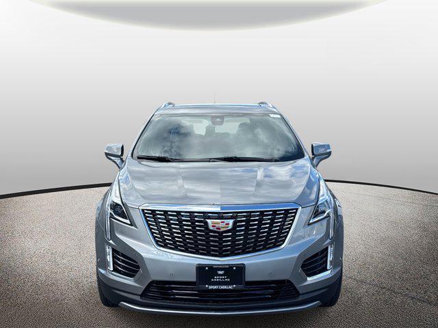 new 2025 Cadillac XT5 car, priced at $56,089