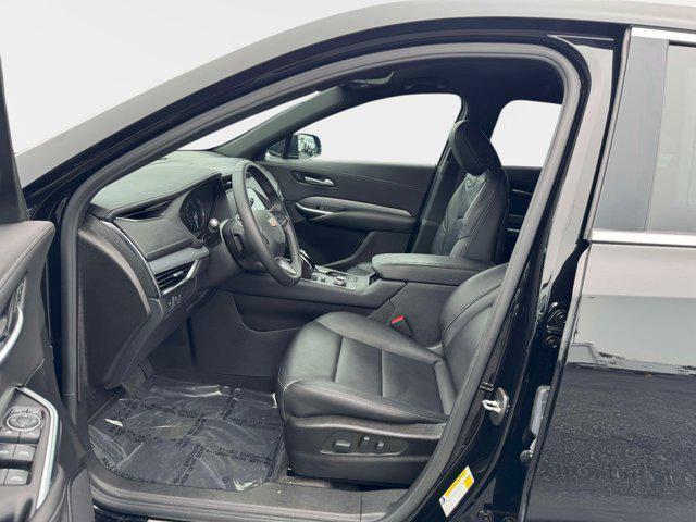 used 2022 Cadillac XT4 car, priced at $25,500