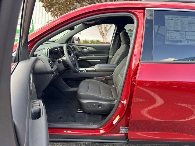 new 2026 Chevrolet Traverse car, priced at $43,139