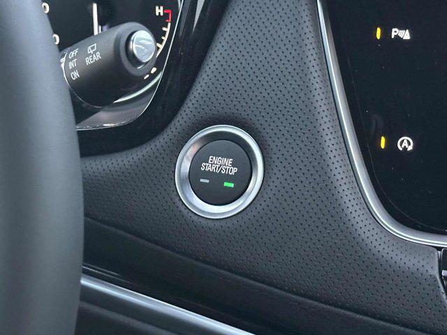 new 2025 Cadillac XT5 car, priced at $46,294