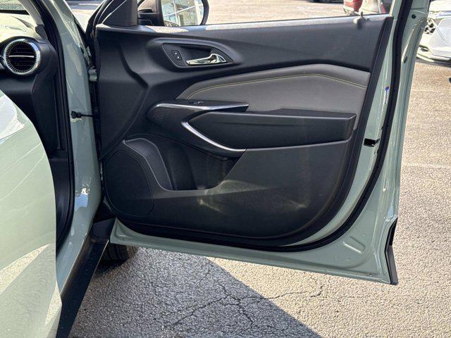 new 2026 Chevrolet Trax car, priced at $25,289