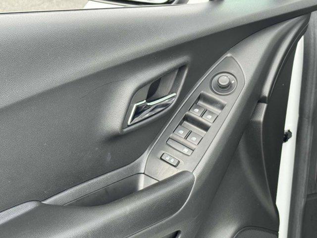 used 2022 Chevrolet Trax car, priced at $18,000