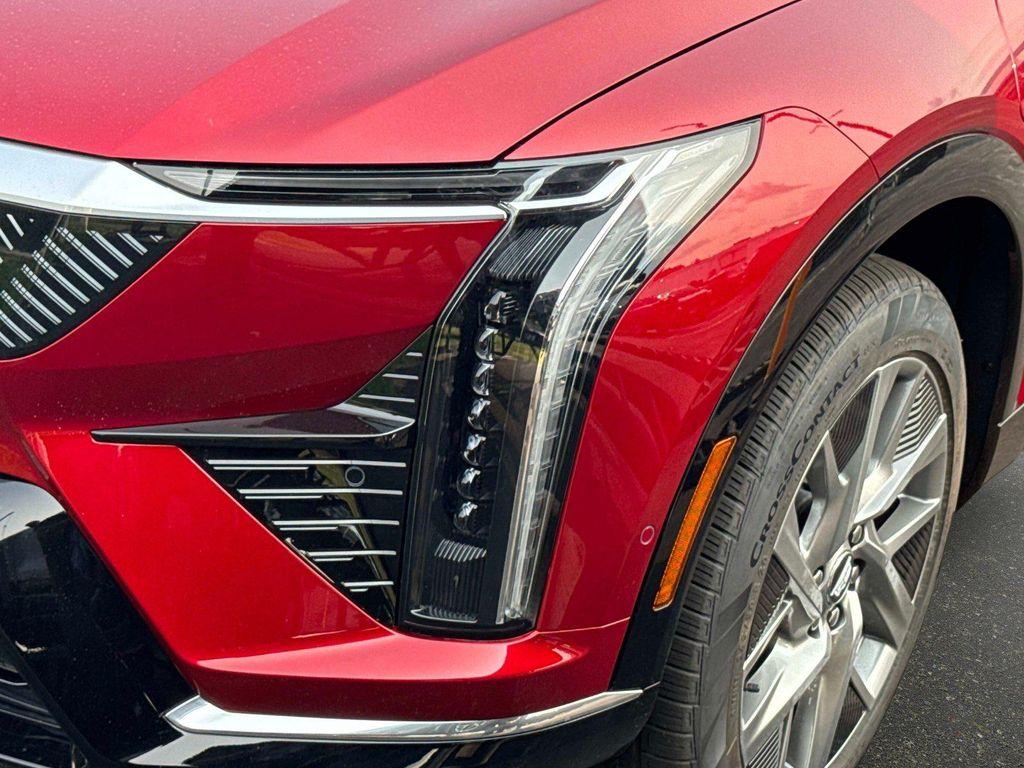 new 2027 Cadillac OPTIQ car, priced at $59,725