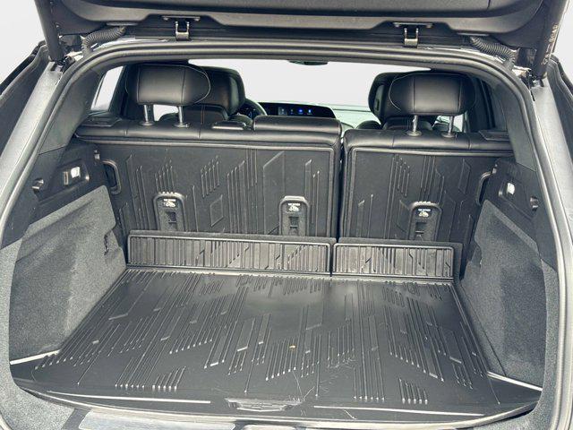 used 2024 Cadillac LYRIQ car, priced at $38,400