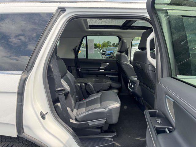 used 2025 Ford Expedition car, priced at $65,399