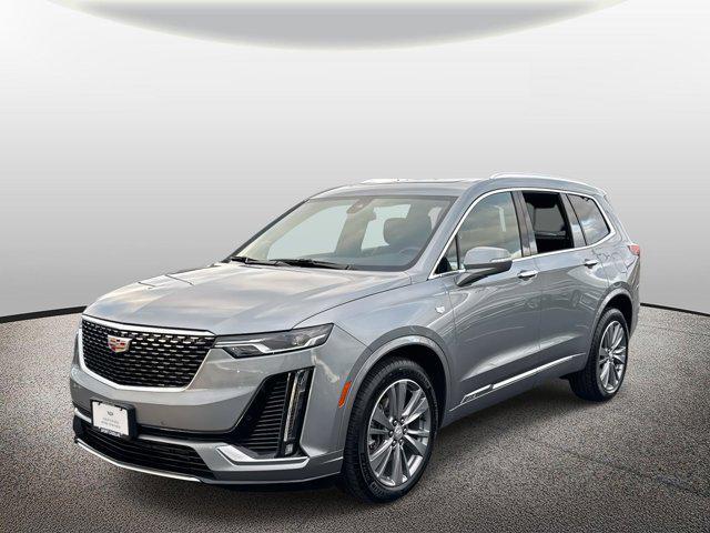 used 2025 Cadillac XT6 car, priced at $45,000