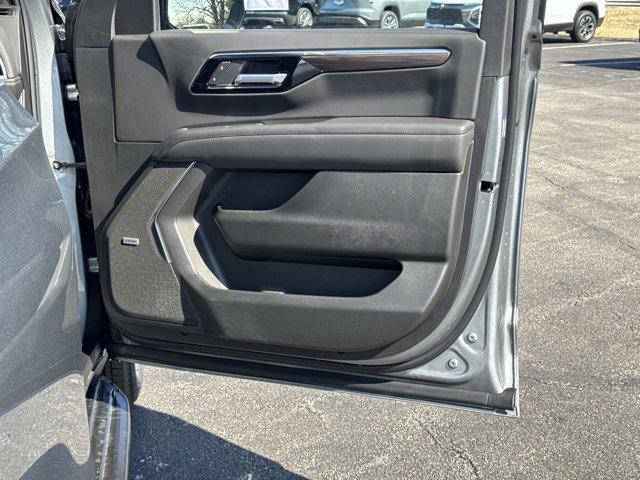 new 2026 Chevrolet Suburban car, priced at $73,031