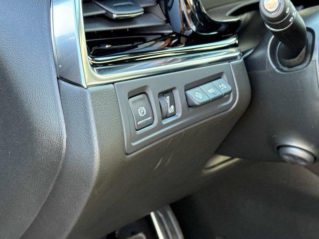 new 2025 Cadillac XT6 car, priced at $68,013