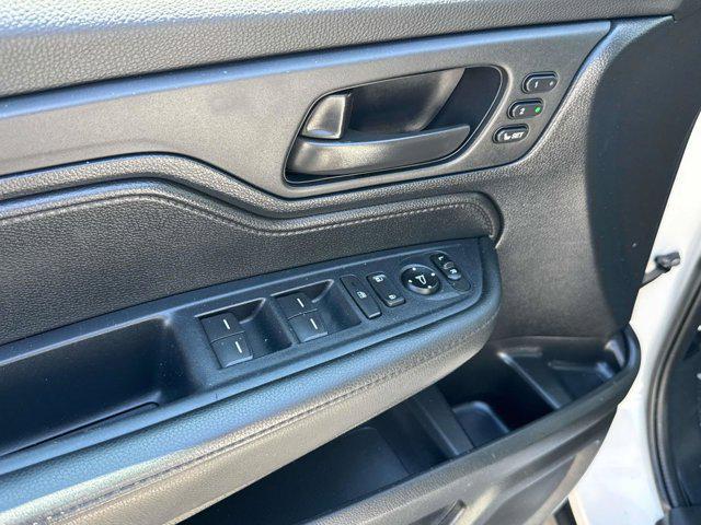 used 2025 Honda Odyssey car, priced at $34,199