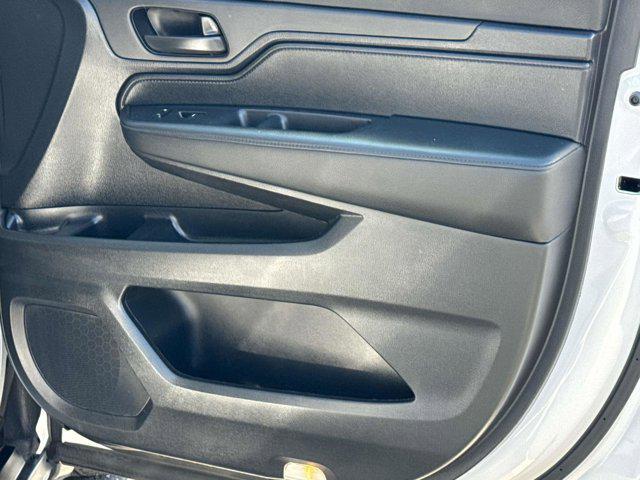 used 2025 Honda Odyssey car, priced at $34,199