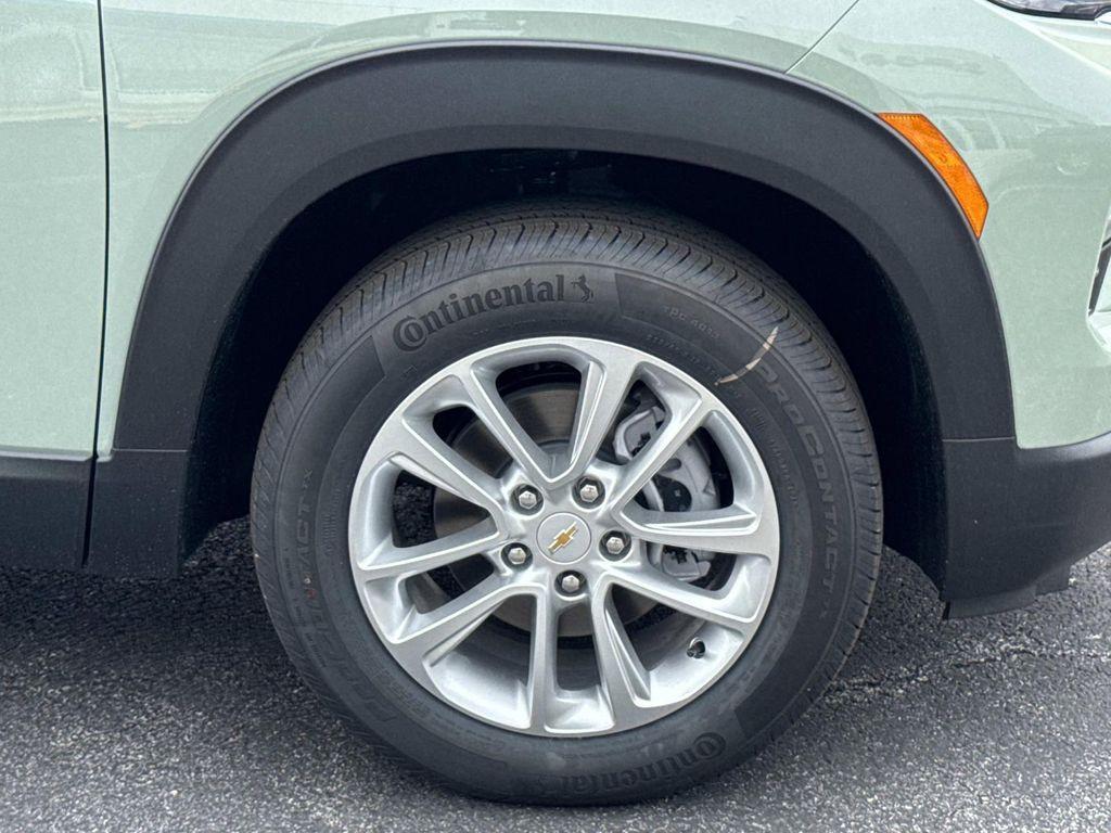 new 2026 Chevrolet TrailBlazer car, priced at $27,479