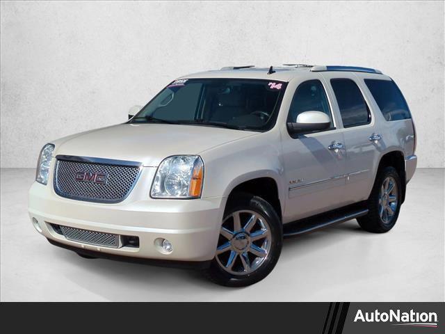 used 2014 GMC Yukon car, priced at $16,614