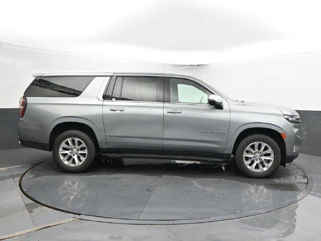 used 2023 Chevrolet Suburban car, priced at $38,632