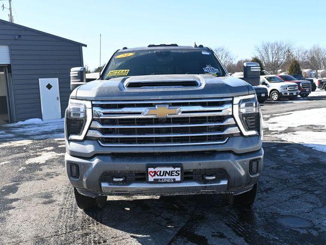 used 2024 Chevrolet Silverado 3500 car, priced at $58,846