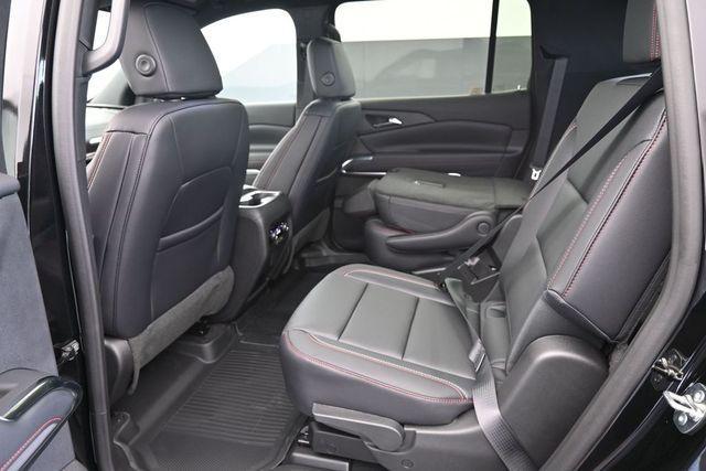 new 2026 Chevrolet Traverse car, priced at $51,220