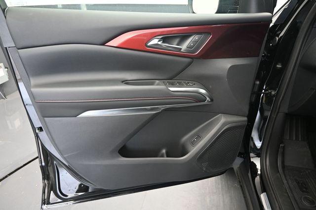 new 2026 Chevrolet Traverse car, priced at $51,220
