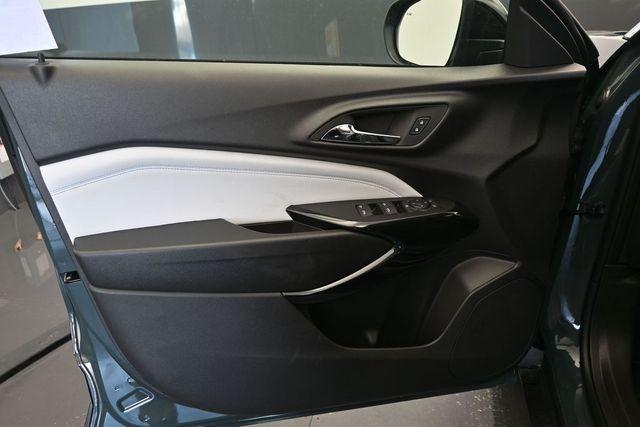 new 2026 Chevrolet Trax car, priced at $27,031