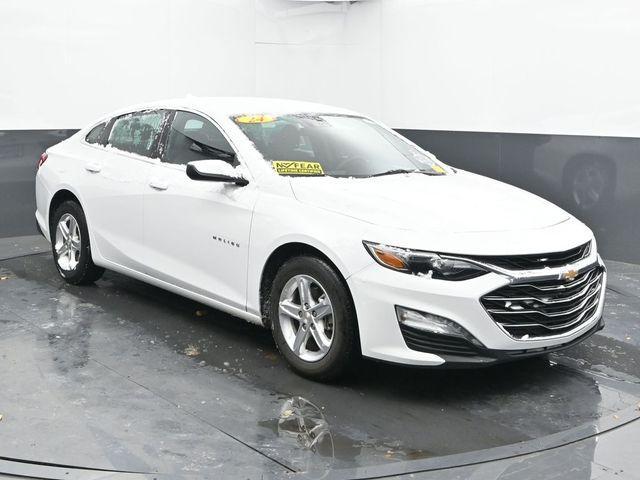 used 2024 Chevrolet Malibu car, priced at $17,386