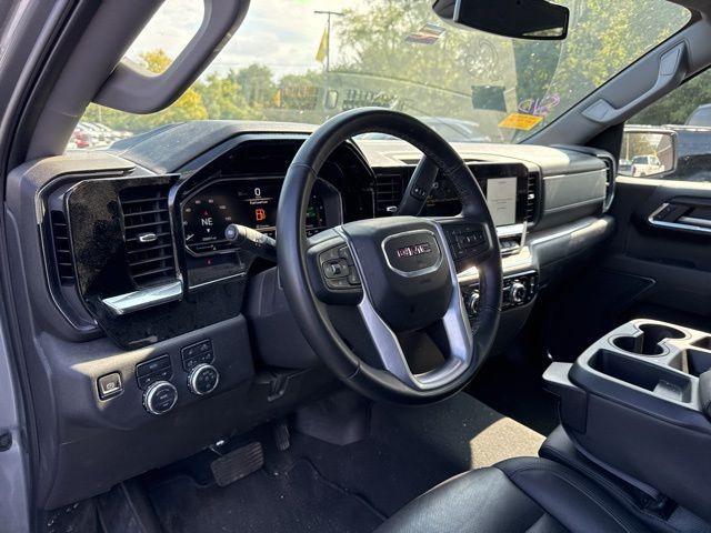used 2025 GMC Sierra 1500 car, priced at $44,398