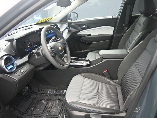 used 2025 Chevrolet Trax car, priced at $22,838