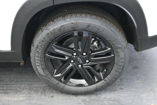 new 2026 Chevrolet Trax car, priced at $27,971